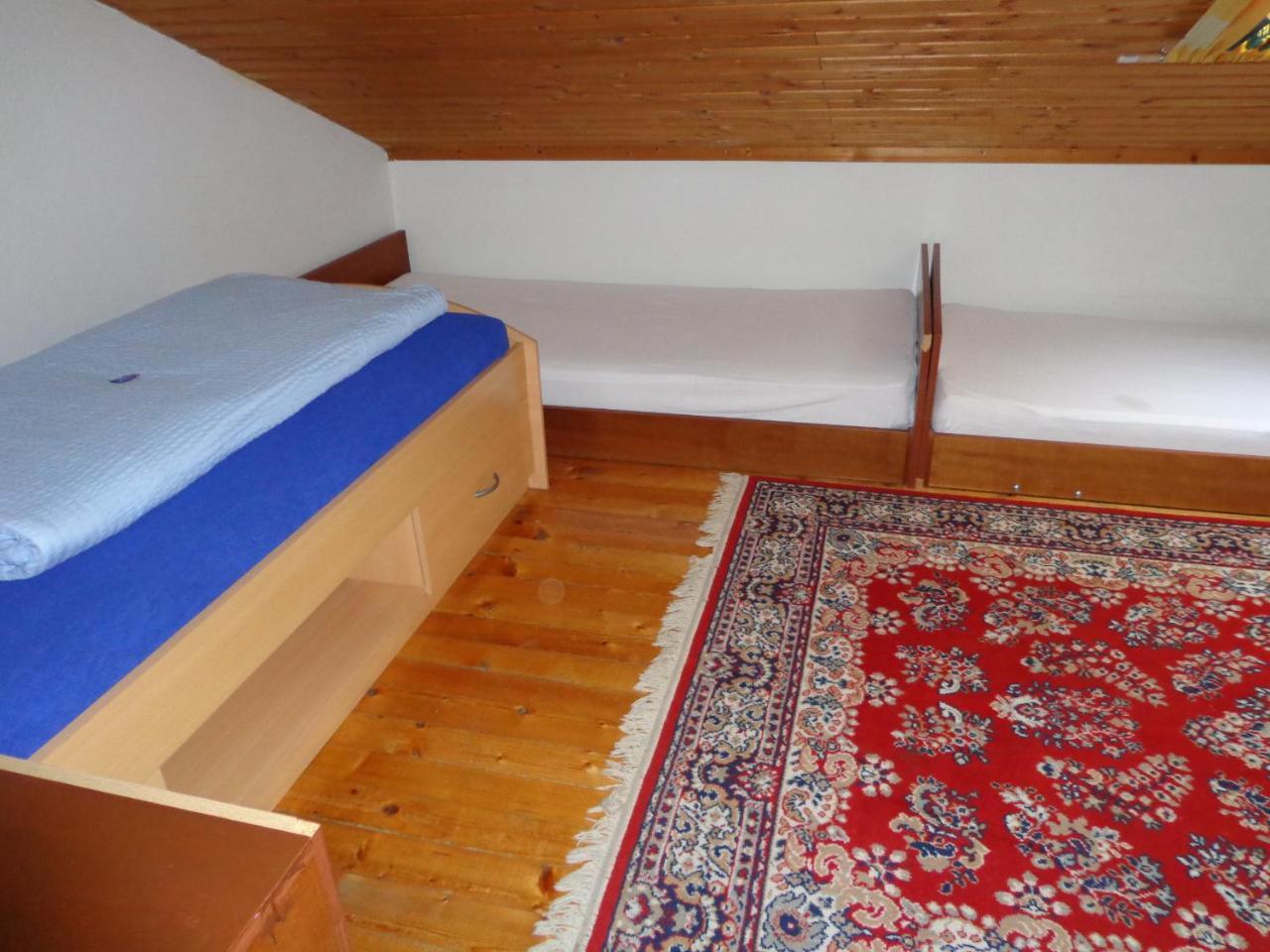 - Schamberger Отель 2*